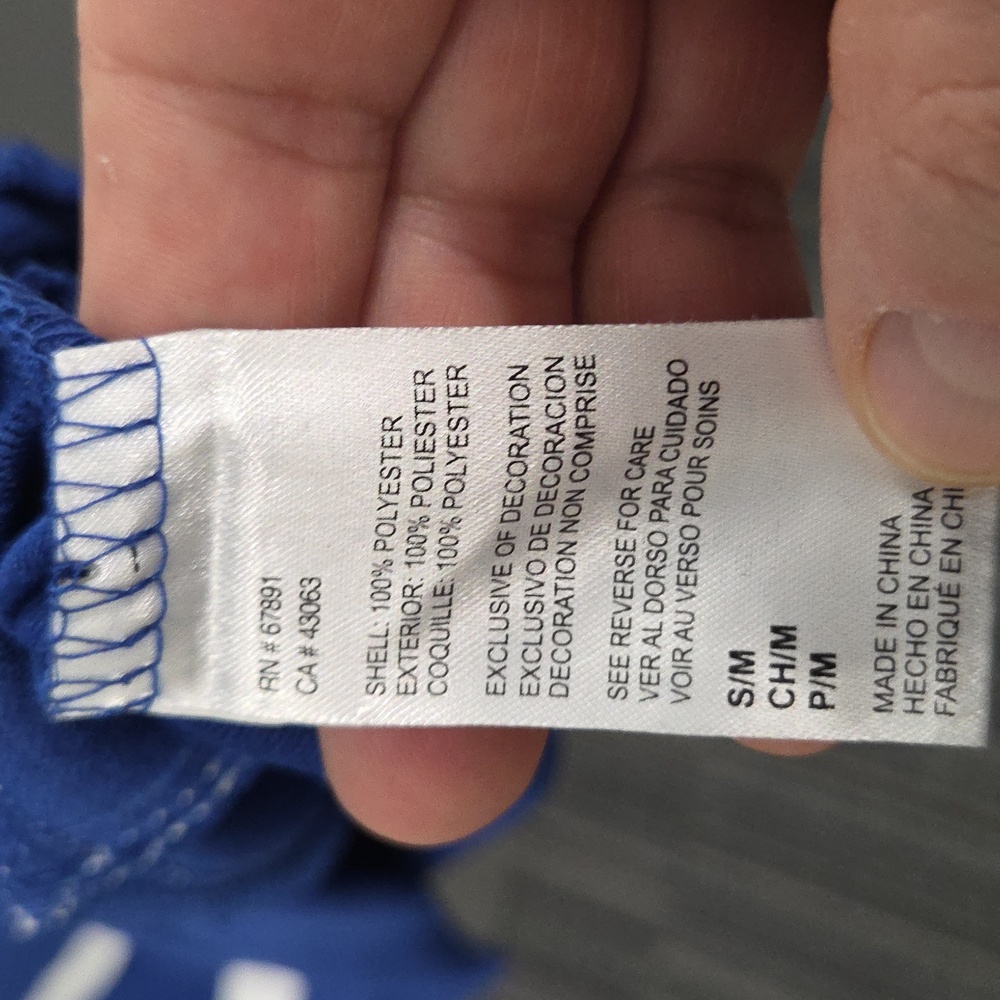 Toronto Maple Leafs  licenced NHL hockey jersey - Picture 5 of 6